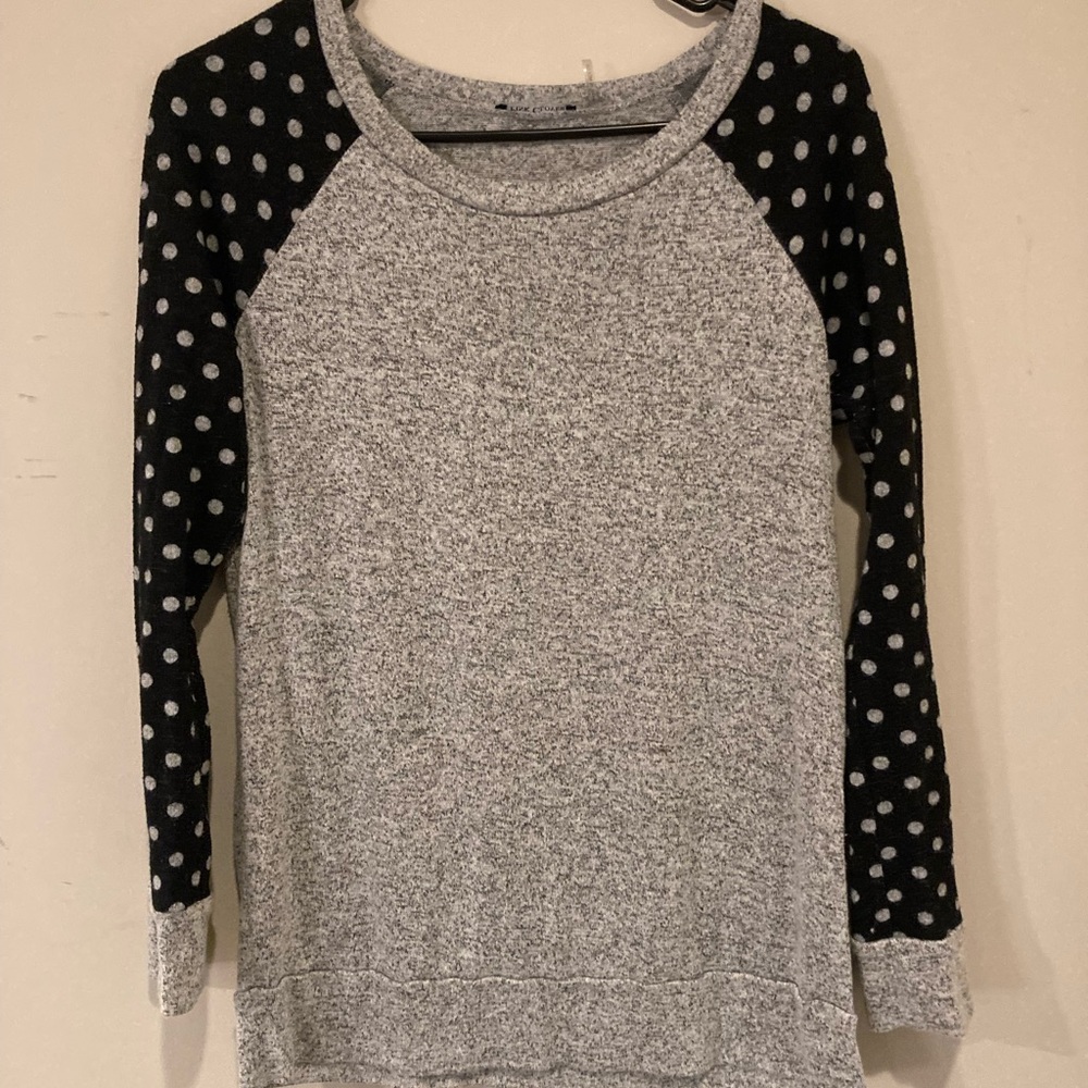 Pink Clover polka dot sleeve knit top